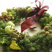 ●フレッシュエバーグリーンで作るクリスマスリース